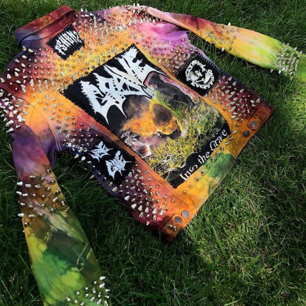 SOLD!!!DENIM TIE DYE PUNK SPIKE JEAN JACKET